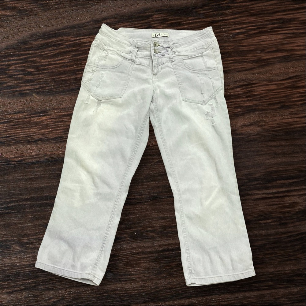 L.E.I. Ashley Lowrise Light Wash Distressed Cropped Capri Jeans Y2K Vintage